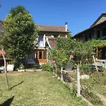 Chez Christian Bed & Breakfast LʼIsle-en-Dodon