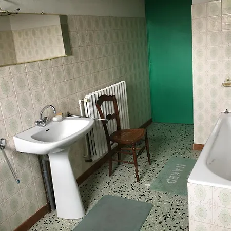 Chez Christian Bed & Breakfast